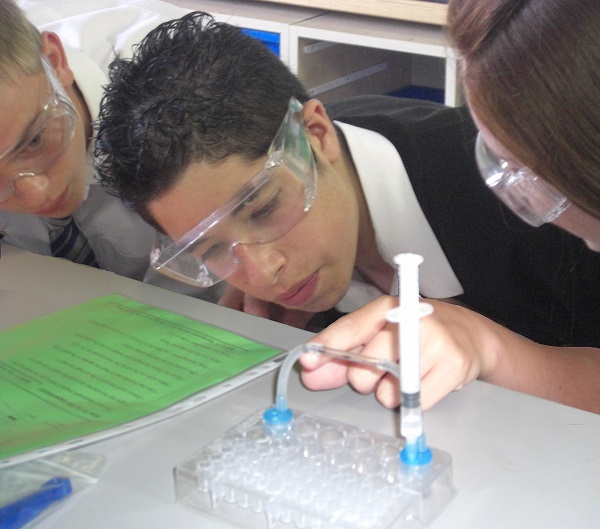 Microchemistry 2017 Space Pioneers Competition